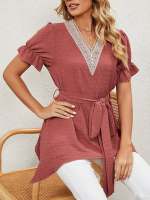 Top de manga corta de gasa con lazo suelto y cuello en V tejido jacquard para mujer 