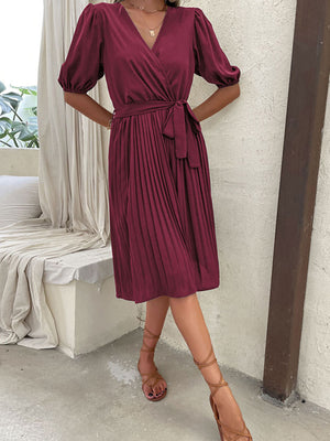Women's Solid Color Tie V Neck Pleated Dress