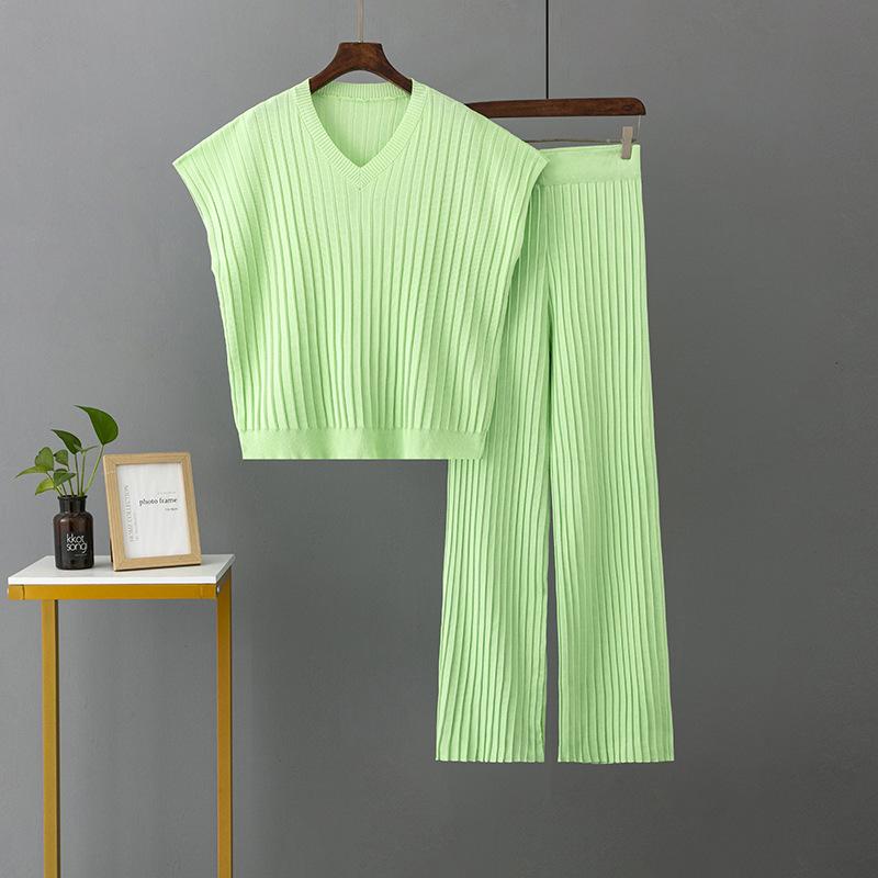 AB06QX Fashion Suit Plus Size Pullover V-neck Loose Solid Color Top Pleated Wide Leg Pants Knitted Two-piece Set For Women