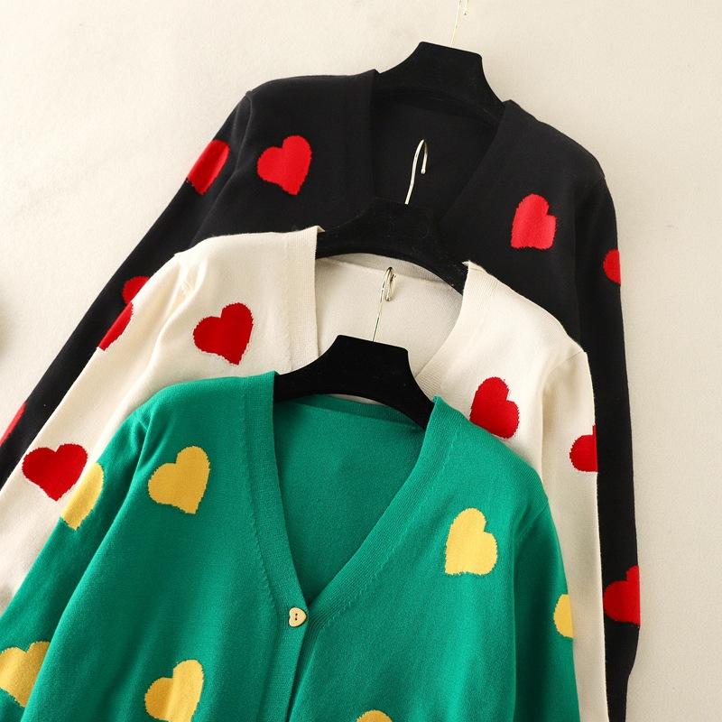 AB06QX Small Fragrant Love V-neck Pearl Heart-shaped Single-breasted Knitted Sweater Cardigan Small Coat Women's Sweet Age-reducing Top