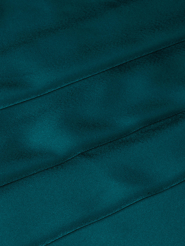 Vestido feminino de comprimento médio com alça de cetim de alta qualidade e corte justo 